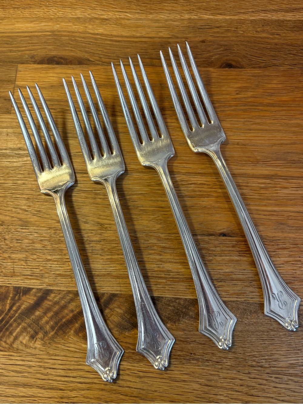 4 Wallace Vintage Silverplate Dinner Forks